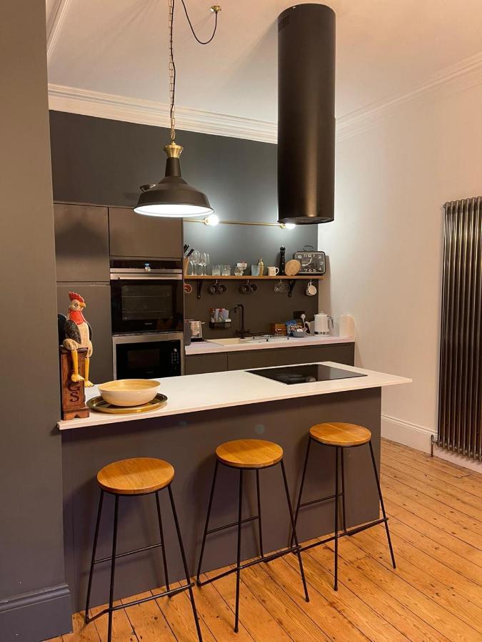 Apartment Urban Suites Stunning Victorian 3 Bed 2bath With Free Parking
